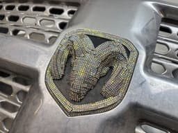 DODGE 68093930AC Radiator Grille RAM RAM 1500 2500 3500 (DJ, DS) (2010-2018) — thumbnail 6