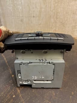 MERCEDES-BENZ A2049006909 2049006909 Radio MERCEDES-BENZ C-CLASS (W204) (2007-2013) — thumbnail 6
