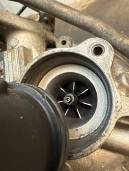 VOLVO 31397999 31361654 Turbocharger VOLVO V70 III (BW) (2007-2016) — thumbnail 9