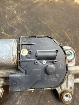 VOLVO 1397220668 3397021528 31333456 Wiper linkage / mechanism VOLVO V70 III (BW) (2007-2016) — thumbnail 9