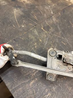 VOLVO 1397220668 3397021528 31333456 Wiper linkage / mechanism VOLVO V70 III (BW) (2007-2016) — thumbnail 6
