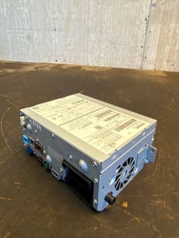 VOLVO 36001114 31310833 8V01 32218379 31667696 Radio VOLVO S60 II / V60 I (2010-2018) — thumbnail 3