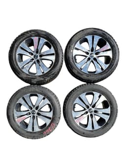 KIA 7JX18 ET40.5 D67.1 5/114.3 Rim set With Tyres 4 pcs KIA SPORTAGE III (SL) (2010-2015) — thumbnail 1