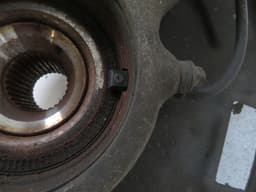 MERCEDES-BENZ A2213324301 A2213324701 A2213370245 Wheel bearing housing front left MERCEDES-BENZ S-CLASS (W221) (2005-2013) — thumbnail 4