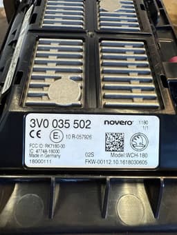 SKODA 3V0035502 Wireless mobile phone charger SKODA OCTAVIA III (5E) (2012-2019) — thumbnail 9