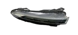 HYUNDAI 92208Q0500 Position Light front right HYUNDAI BAYON (BC3) (2021-) — thumbnail 1