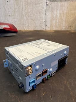 VOLVO 36050656 31396994 31433368 31667696 31421227 Radio VOLVO S60 II / V60 I (2010-2018) — thumbnail 4