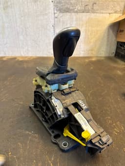 VOLVO 31367586 Gearshift Mechanism VOLVO V70 III (BW) (2007-2016) — thumbnail 4