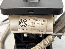 VW 7L6713093A Gearshift Mechanism VW TOUAREG I (7L) (2002-2010) — thumbnail 3