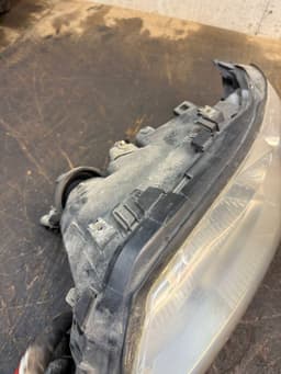 VOLVO 30698835 89900267 Headlight left VOLVO V70 II / XC70 I (P80) (2000-2007) — thumbnail 4