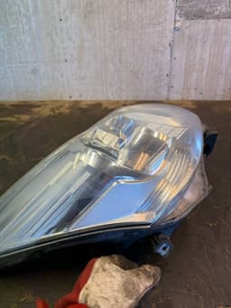 TOYOTA 811100F090 Headlight right TOYOTA VERSO (AR20) (2009-2018) — thumbnail 3