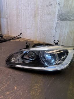 VOLVO 31420115 Headlight left VOLVO S60 II / V60 I (2010-2018) — thumbnail 2