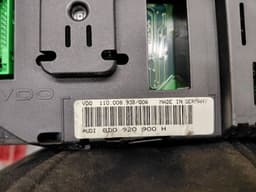 AUDI 8D0920900H Instrument Cluster AUDI A4 (B5) (1994-2001) — thumbnail 5
