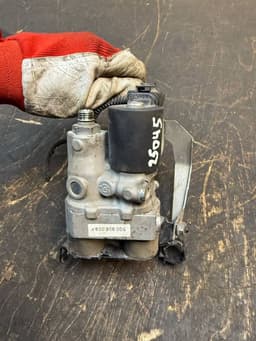 SKODA 5Q0906009F LP gas equipment set SKODA OCTAVIA III (5E) (2012-2019) — thumbnail 5