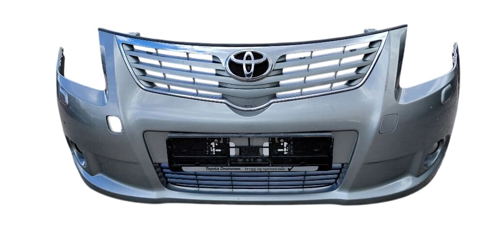 5211905190 5211905200 Front Bumper TOYOTA AVENSIS (T270) (2009-2018)