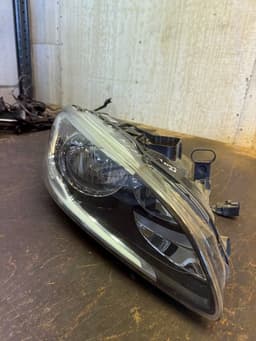 VOLVO 31420116 Headlight right VOLVO S60 II / V60 I (2010-2018) — thumbnail 2