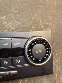 MERCEDES-BENZ A2046803508 2046803508 A2049001007 2049001007 Heater control panel MERCEDES-BENZ C-CLASS (W204) (2007-2013) — thumbnail 6