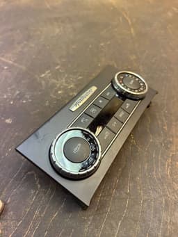 MERCEDES-BENZ A2046803508 2046803508 A2049001007 2049001007 Heater control panel MERCEDES-BENZ C-CLASS (W204) (2007-2013) — thumbnail 5
