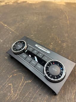 MERCEDES-BENZ A2046803508 2046803508 A2049001007 2049001007 Heater control panel MERCEDES-BENZ C-CLASS (W204) (2007-2013) — thumbnail 4