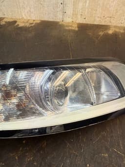 VOLVO Headlight right VOLVO S40 / V50 / C30 / C70 (MS, MW) (2004-2012) — thumbnail 5
