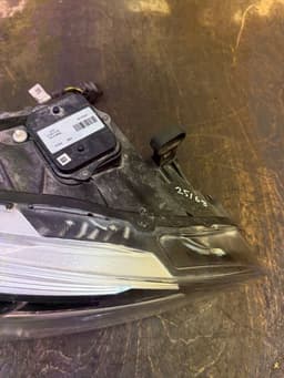 VOLVO 31420109 Headlight right VOLVO S60 II / V60 I (2010-2018) — thumbnail 5
