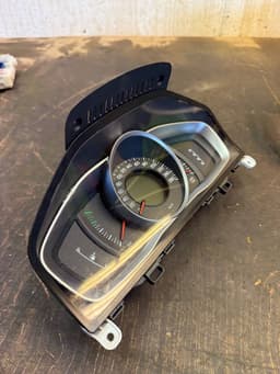 VOLVO 36001771 31327746 Instrument Cluster VOLVO S60 II / V60 I (2010-2018) — thumbnail 3