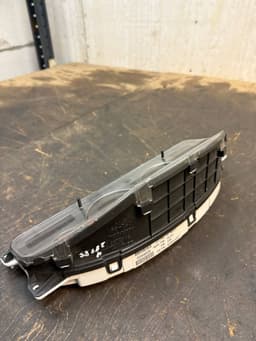 VOLVO 30746097 Instrument Cluster VOLVO V70 II / XC70 I (P80) (2000-2007) — thumbnail 5