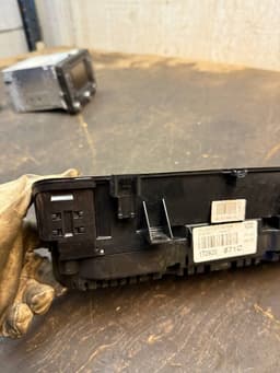 VW 1T0920871C Instrument Cluster VW TOURAN (1T3) (2010-2015) — thumbnail 6