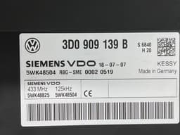 VW 3D0909139B KEYLESS GO control unit VW TOUAREG I (7L) (2002-2010) — thumbnail 2
