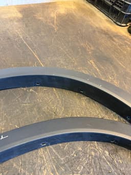 BMW 51777210083 7210083 51777210084 7210084 Fender moulding set BMW X3 (F25) (2010-2017) — thumbnail 5