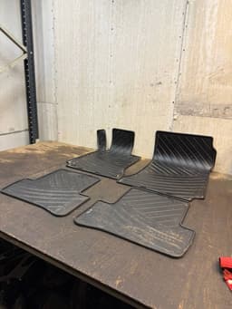 MERCEDES-BENZ A2046840403 A2046840303 A2046804448 A2046840003 Floor Mat Set MERCEDES-BENZ C-CLASS (W204) (2007-2013) — thumbnail 2