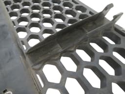 MERCEDES-BENZ A2168851053 Front Bumper Grille central MERCEDES-BENZ S-CLASS Coupe (C216) (2006-2013) — thumbnail 4