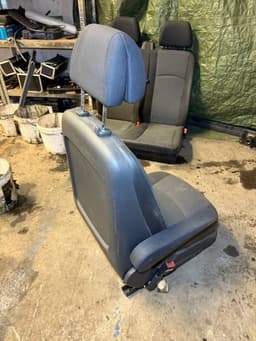 MERCEDES-BENZ Front seat left MERCEDES-BENZ VITO / VIANO (W639) (2003-2014) — thumbnail 4