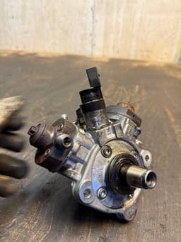 BMW 0445010645 8508151 Fuel injection pump, diesel BMW X5 (F15, F85) (2012-2018) — thumbnail 3