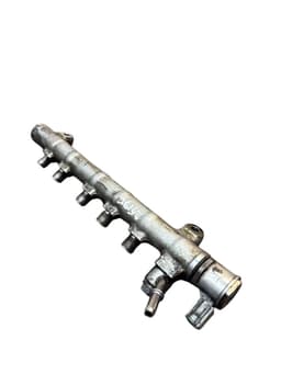 VOLVO 31405380 Fuel Distributor / fuel rail VOLVO V70 III (BW) (2007-2016) — thumbnail 1