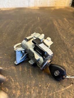 TOYOTA 897830F011 Ignition switch lock (ignition barrel) TOYOTA VERSO (AR20) (2009-2018) — thumbnail 2