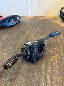 SKODA 6C0953501C 6C0953513C 6C0959653 Indicator/wiper/slip ring switch (stalk) SKODA FABIA III (NJ3) (2014-2021) — thumbnail 3