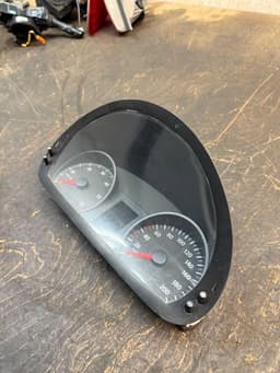 VW HVW9064467421 2E0920841M Instrument Cluster VW CRAFTER I (2E) (2006-2016) — thumbnail 2