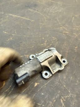 VOLVO 8670421 Engine Solenoid Valve VOLVO XC90 I (2002-2014) — thumbnail 3