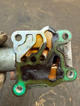 VOLVO 8670421 Engine Solenoid Valve VOLVO XC90 I (2002-2014) — thumbnail 6