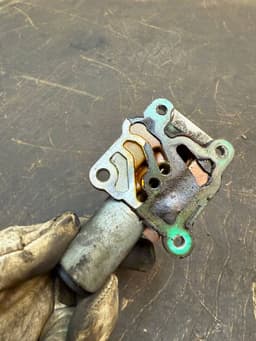 VOLVO 8670421 Engine Solenoid Valve VOLVO XC90 I (2002-2014) — thumbnail 4