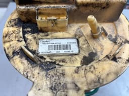 VOLVO 31372903 Fuel delivery pump VOLVO S60 II / V60 I (2010-2018) — thumbnail 3