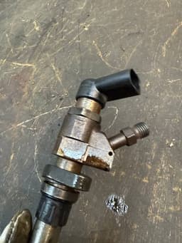 VOLVO 9647247280 Fuel Injector VOLVO S40 / V50 / C30 / C70 (MS, MW) (2004-2012) — thumbnail 5