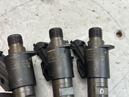 VOLVO 0445116016 0986435393 Fuel injector set VOLVO XC70 II (2007-2016) — thumbnail 3