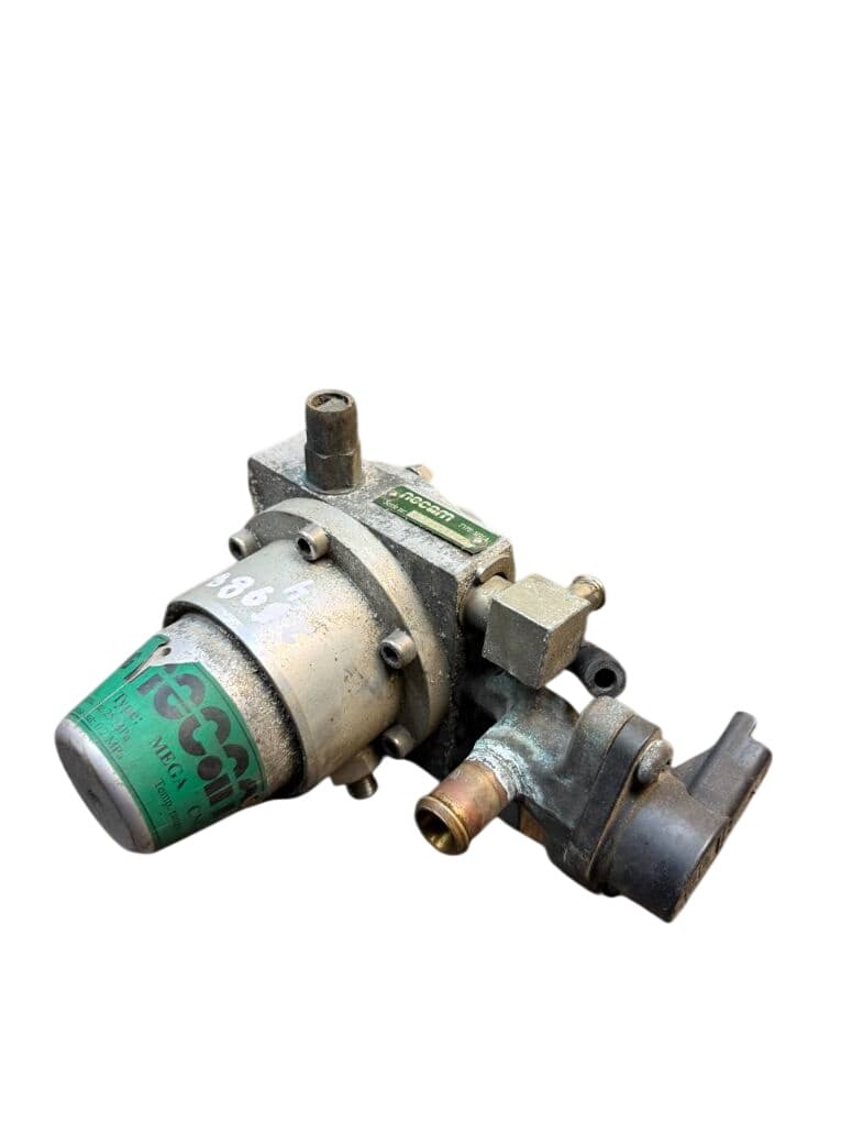 VOLVO 5120104 36001494 Fuel pressure regulator VOLVO V70 II / XC70 I (P80) (2000-2007)