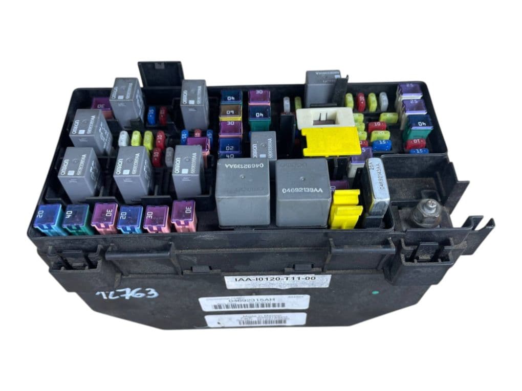 JEEP WK031532L3 4692315AH Fuse box JEEP GRAND CHEROKEE IV (WK, WK2) (2010-2021)