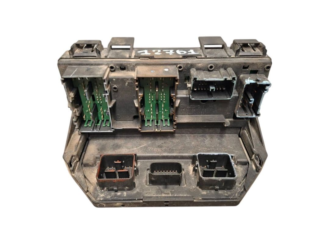 CHRYSLER 04692290AC Fuse box CHRYSLER VOYAGER V (RT) (2007-2016)