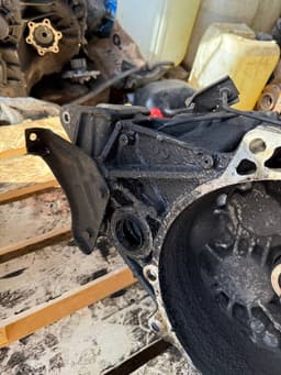 MITSUBISHI 2500A177 F6MBA1KAJA Gearbox MITSUBISHI GRANDIS II (NA_W) (2003-2011) — thumbnail 9