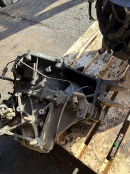 MITSUBISHI 2500A177 F6MBA1KAJA Gearbox MITSUBISHI GRANDIS II (NA_W) (2003-2011) — thumbnail 8