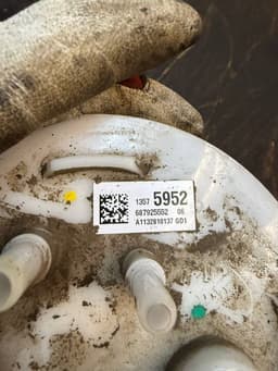 OPEL 13575952 Fuel delivery pump OPEL MOKKA A (J13) (2012-2019) — thumbnail 8